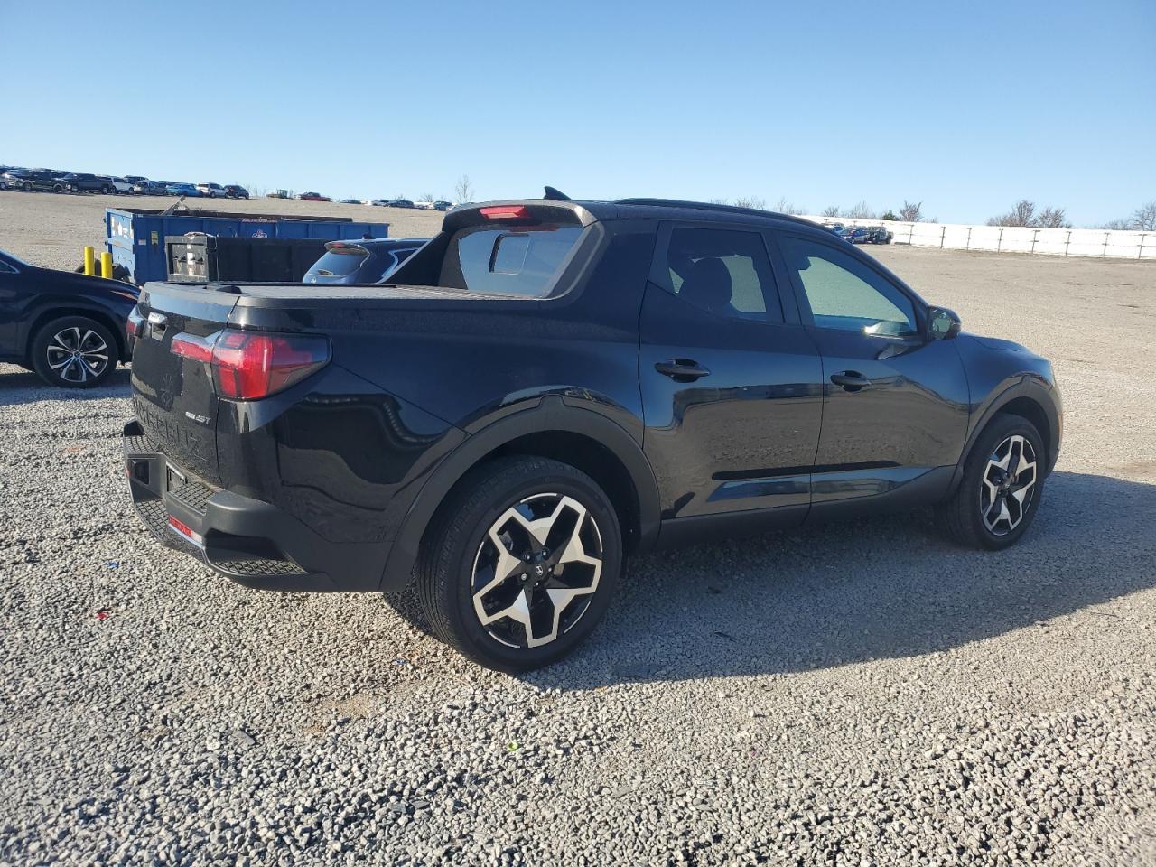 2024 Hyundai Santa Cruz Limited - Image 3