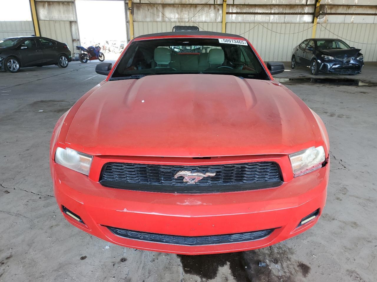 2010 Ford Mustang - Image 5
