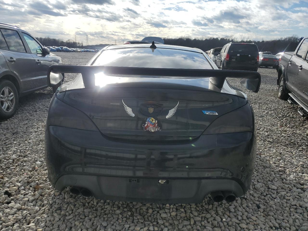 2010 Hyundai Genesis Coupe 2.0T - Фото 6