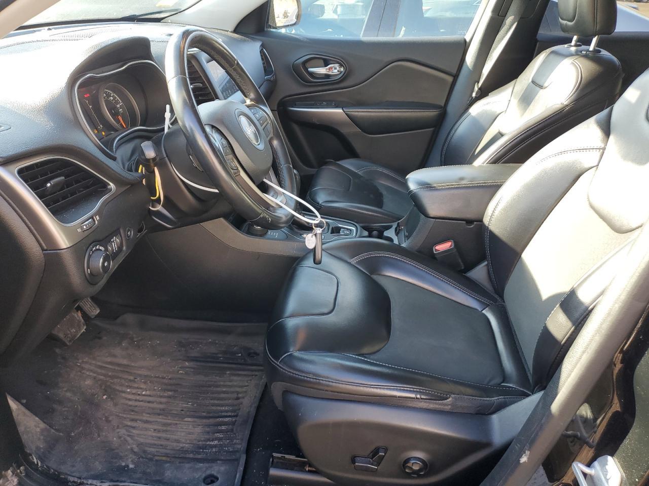 2019 Jeep Cherokee Latitude Plus - Фото 7