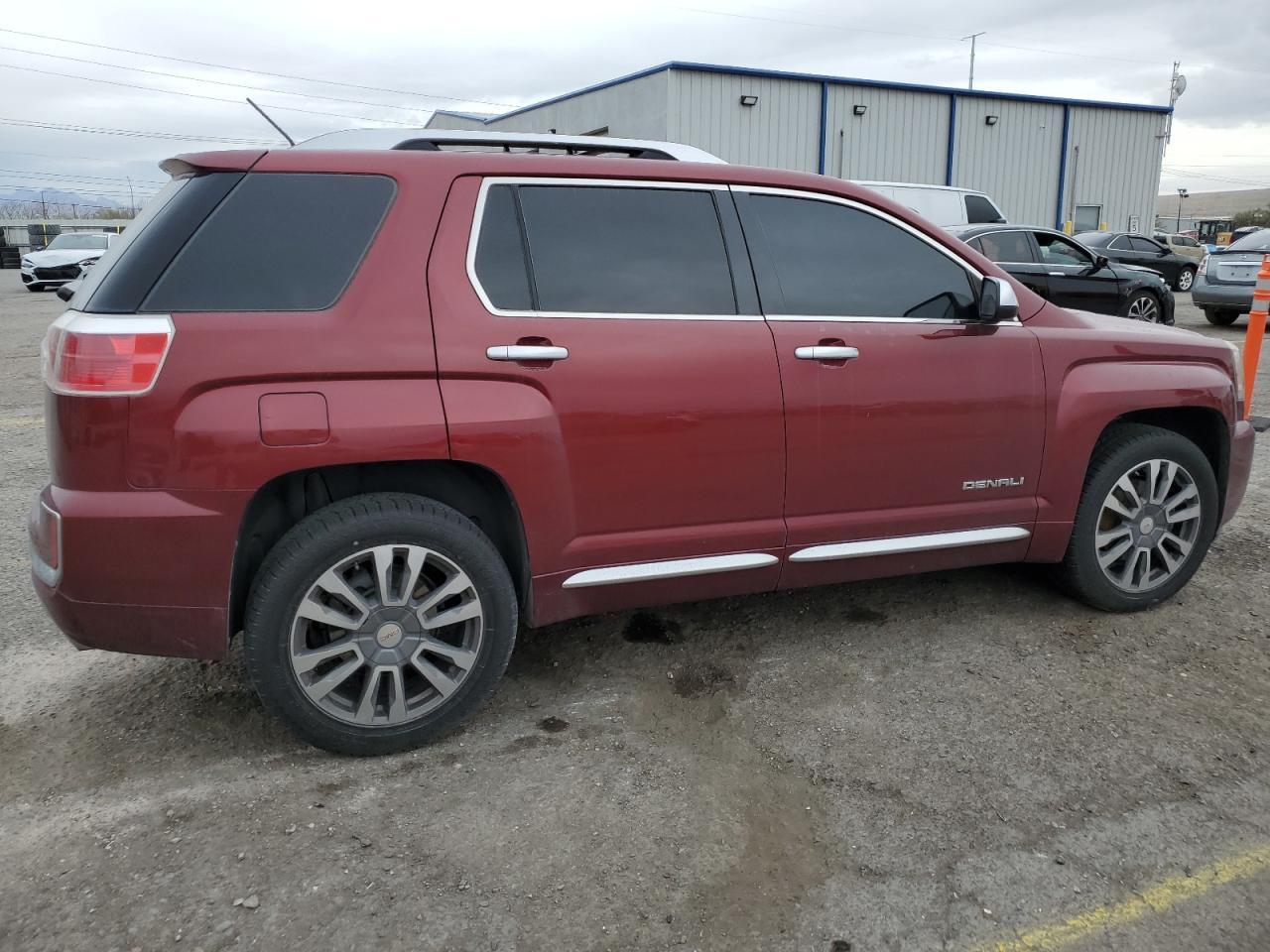2017 GMC Terrain Denali - Image 3