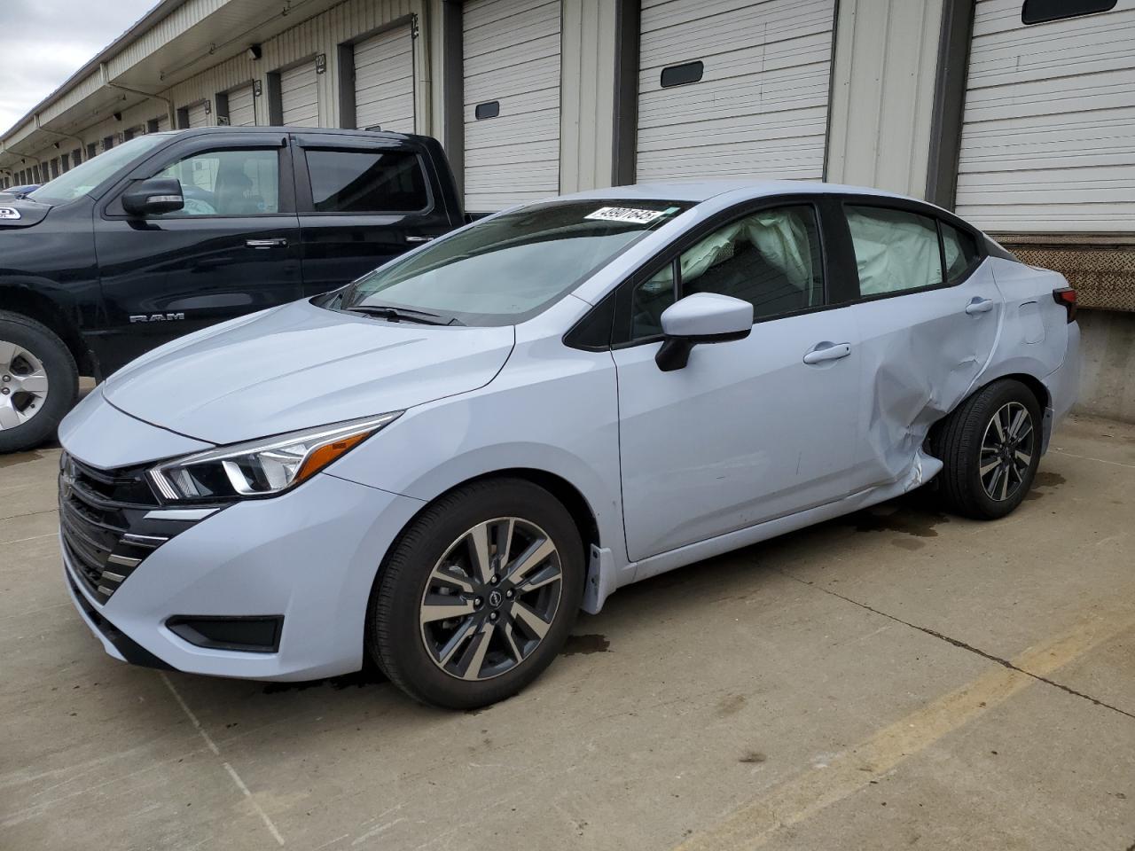 2024 Nissan Versa Sv