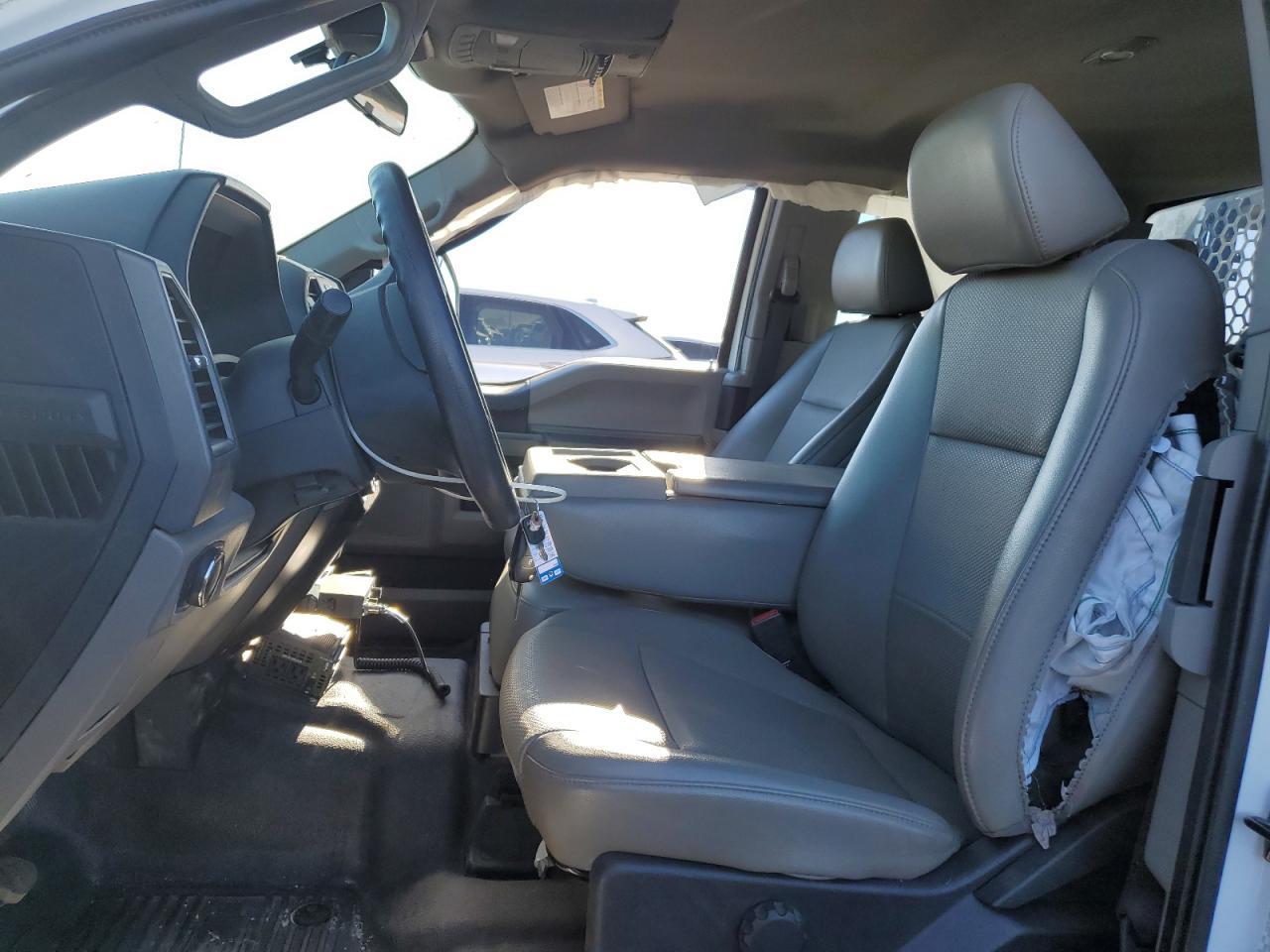 2022 Ford F250 Super Duty - Image 7