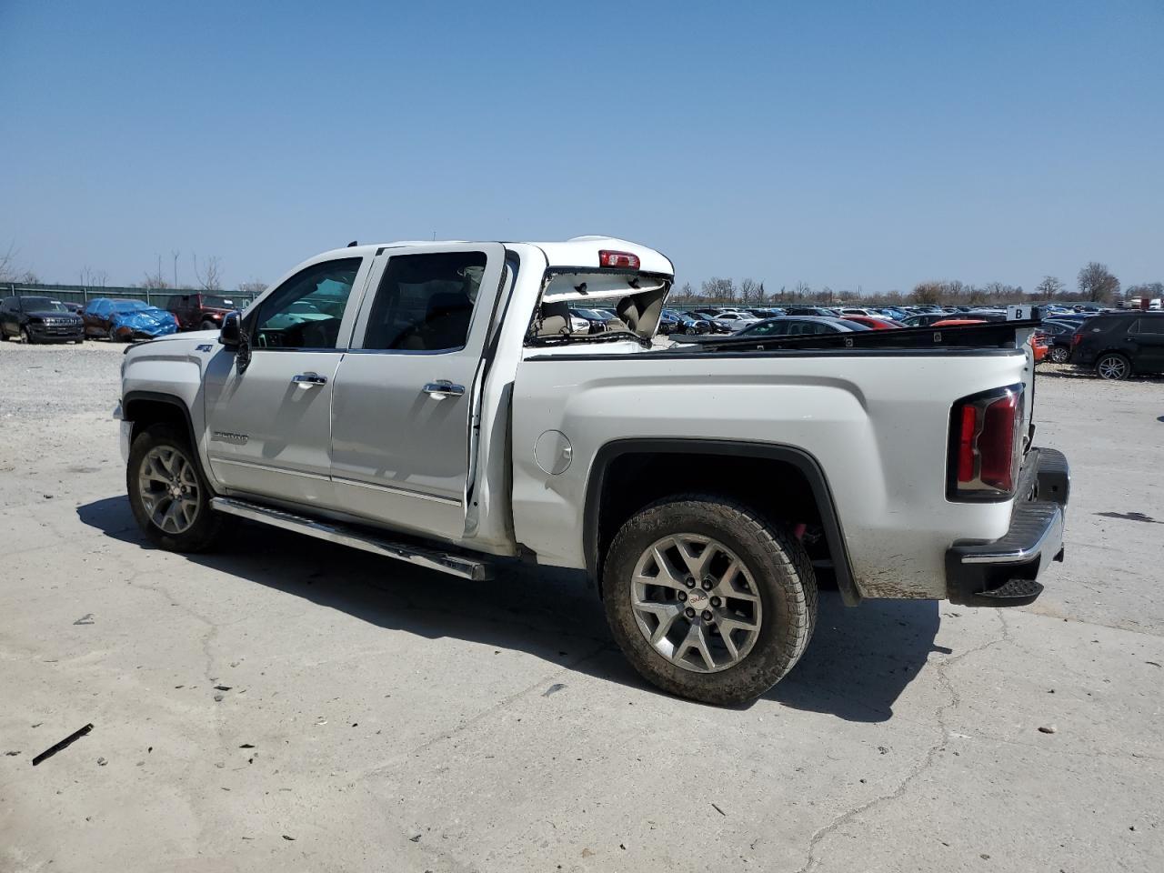 2018 GMC Sierra K1500 Slt - Фото 2