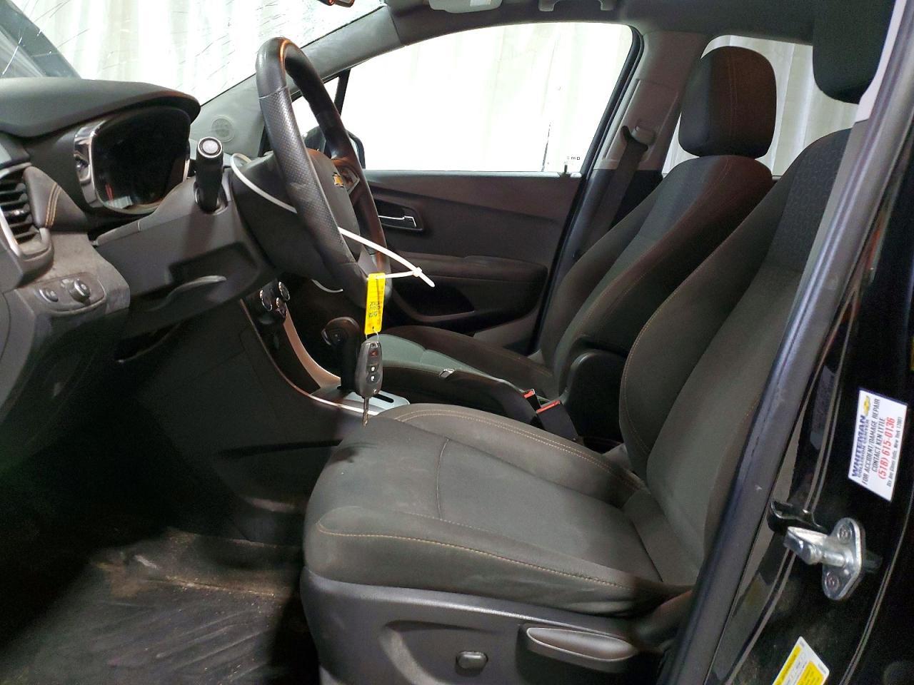 2020 Chevrolet Trax Ls - Image 7