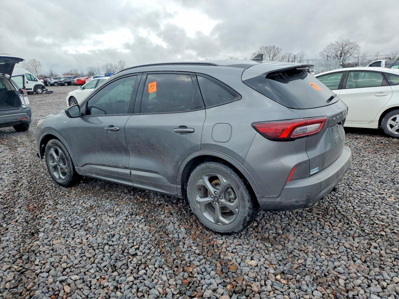 2023 Ford Escape St Line - Фото 2