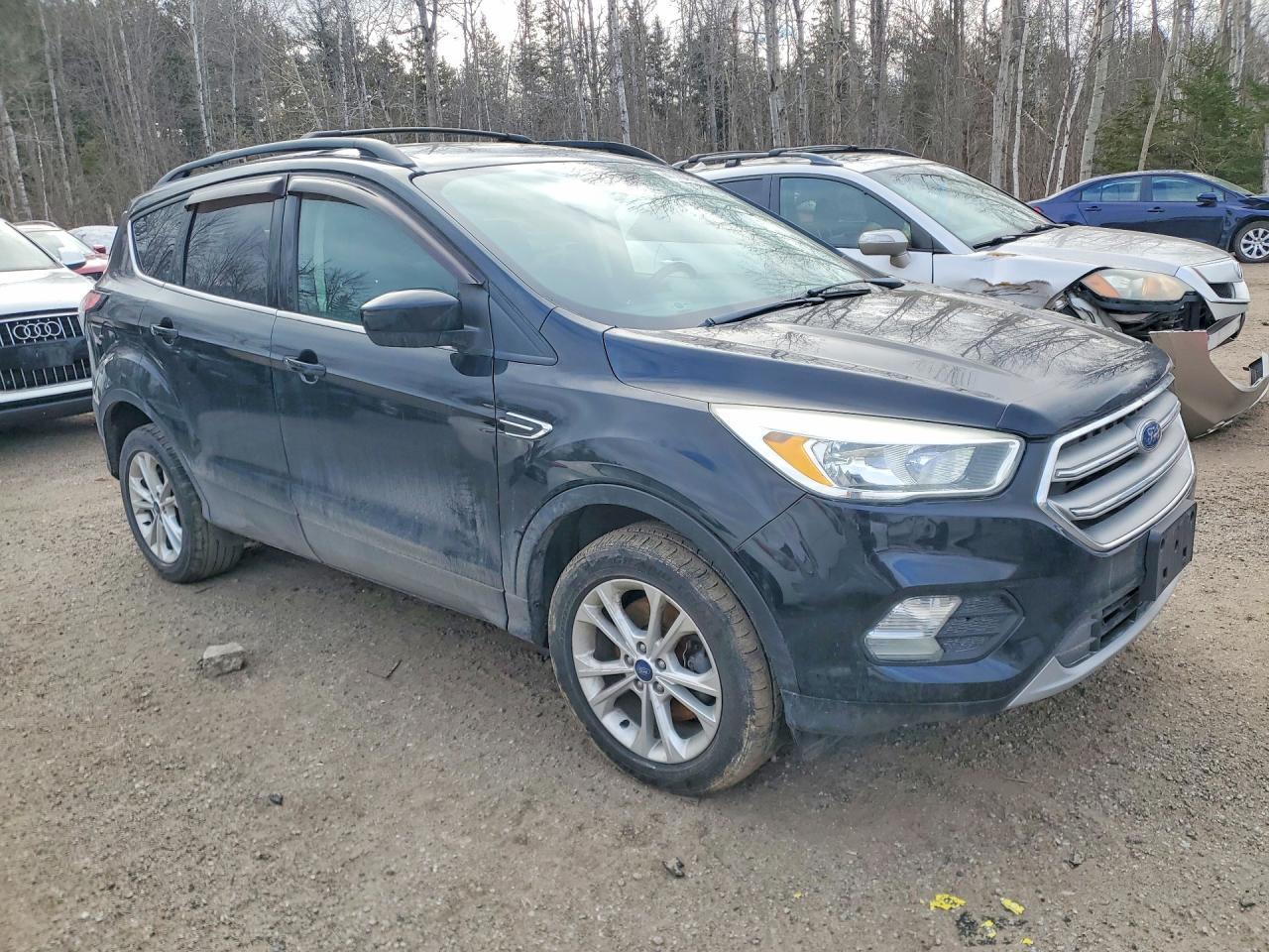 2017 Ford Escape Se - Фото 4