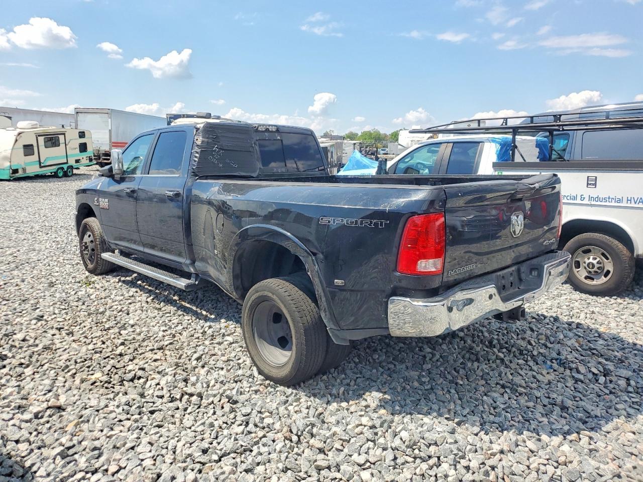 2018 Ram 3500 Slt - Фото 3