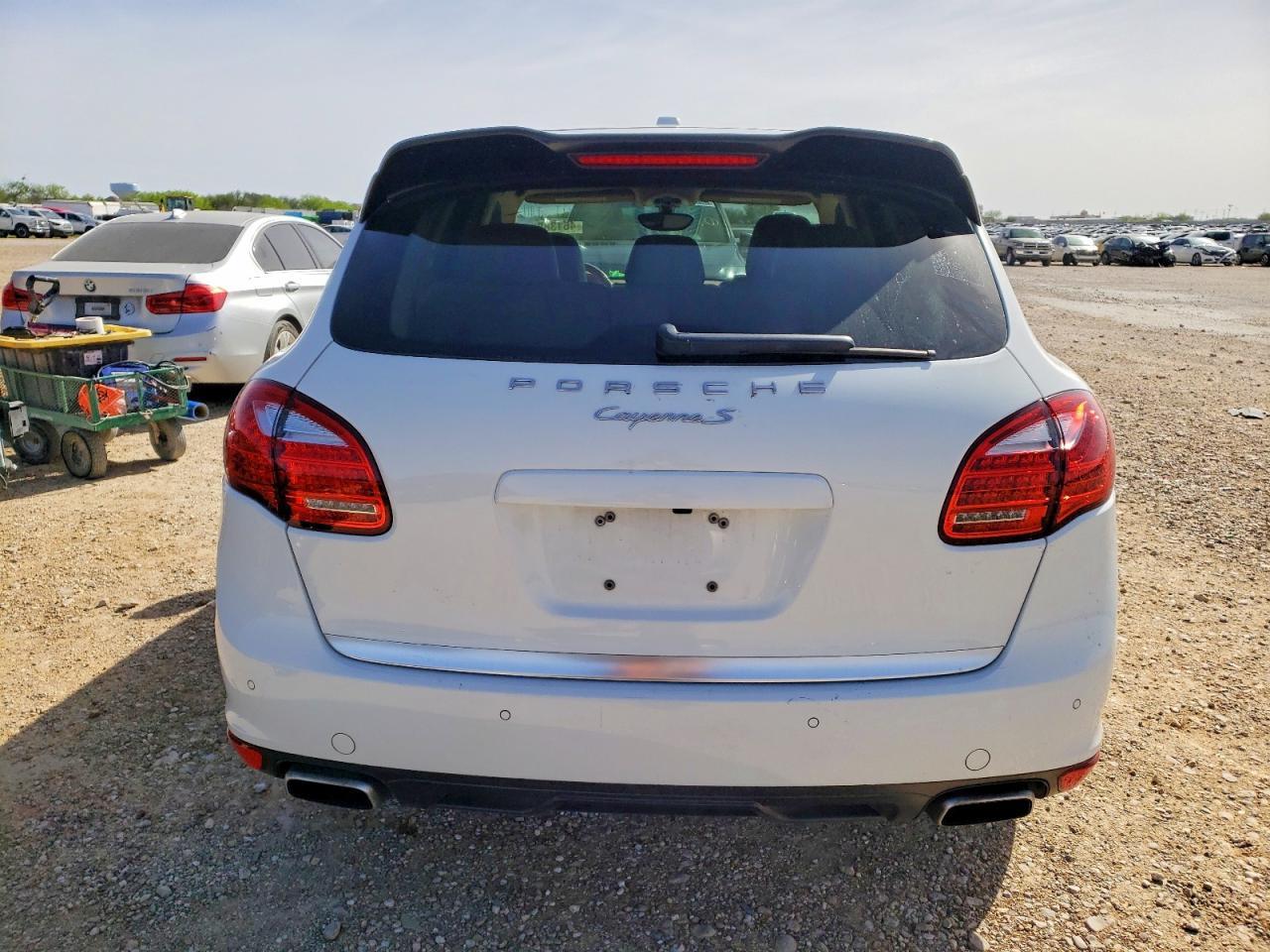 2014 Porsche Cayenne S Hybrid - Фото 6
