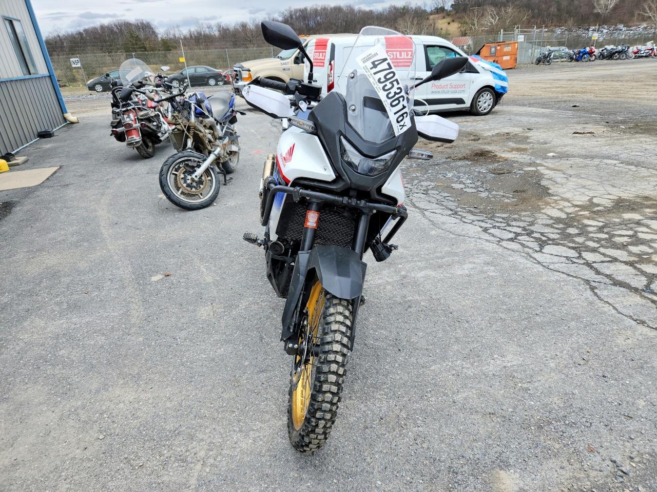 2025 Honda Xl750 - Фото 2