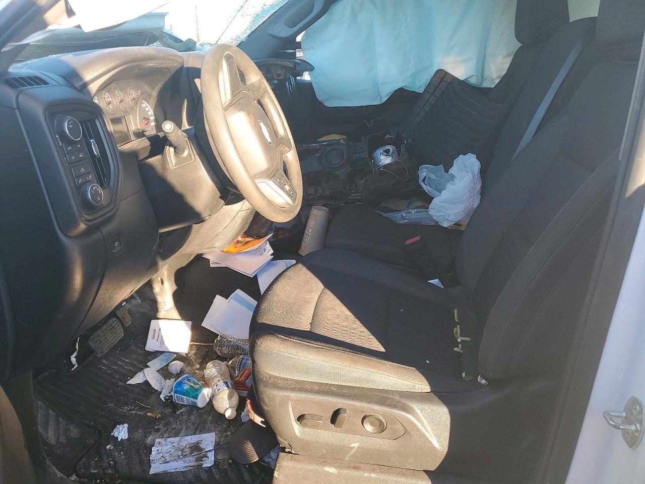 2023 Chevrolet Silverado K1500 Custom - Image 7