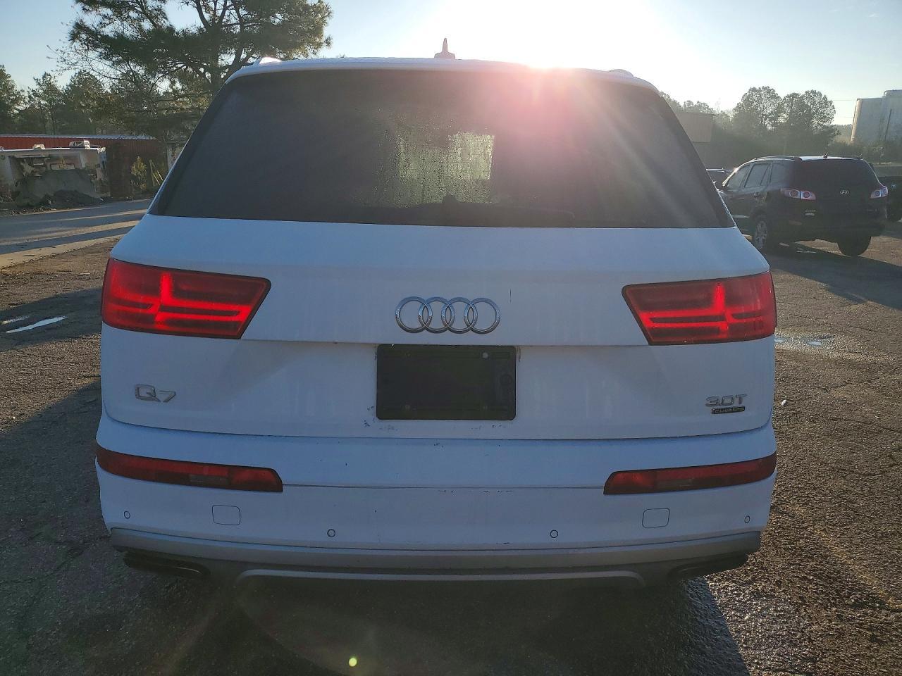 2018 Audi Q7 Premium Plus - Фото 6