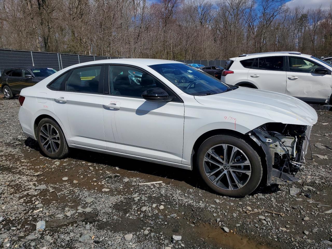 2024 Volkswagen Jetta Sport - Фото 4