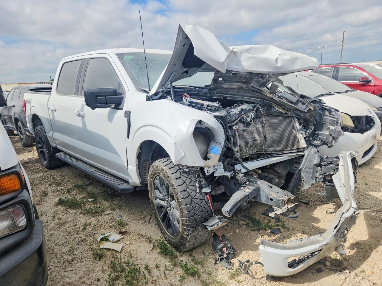 2024 Ford F150 Xlt - Фото 4