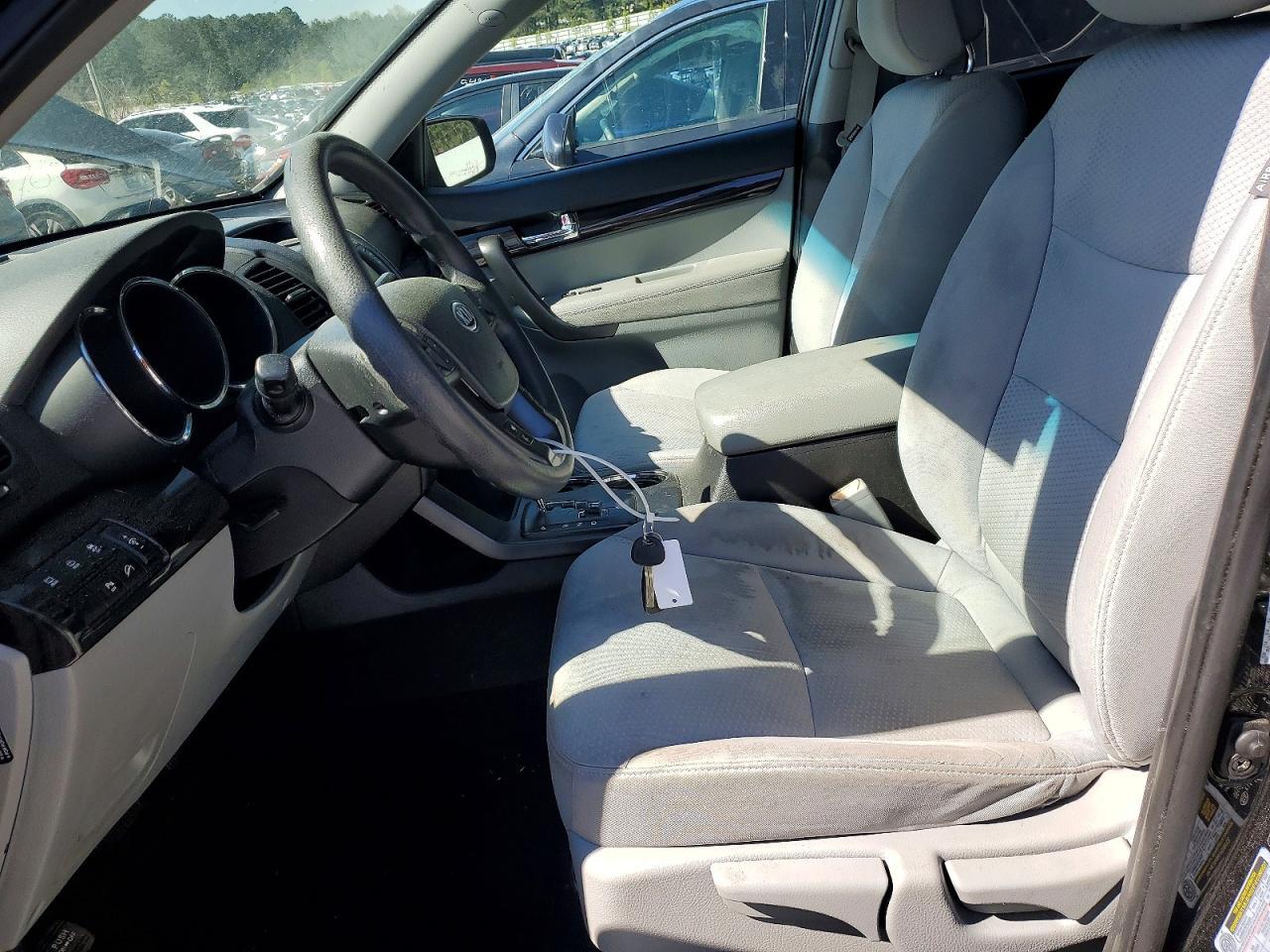 2011 Kia Sorento Lx - Image 7