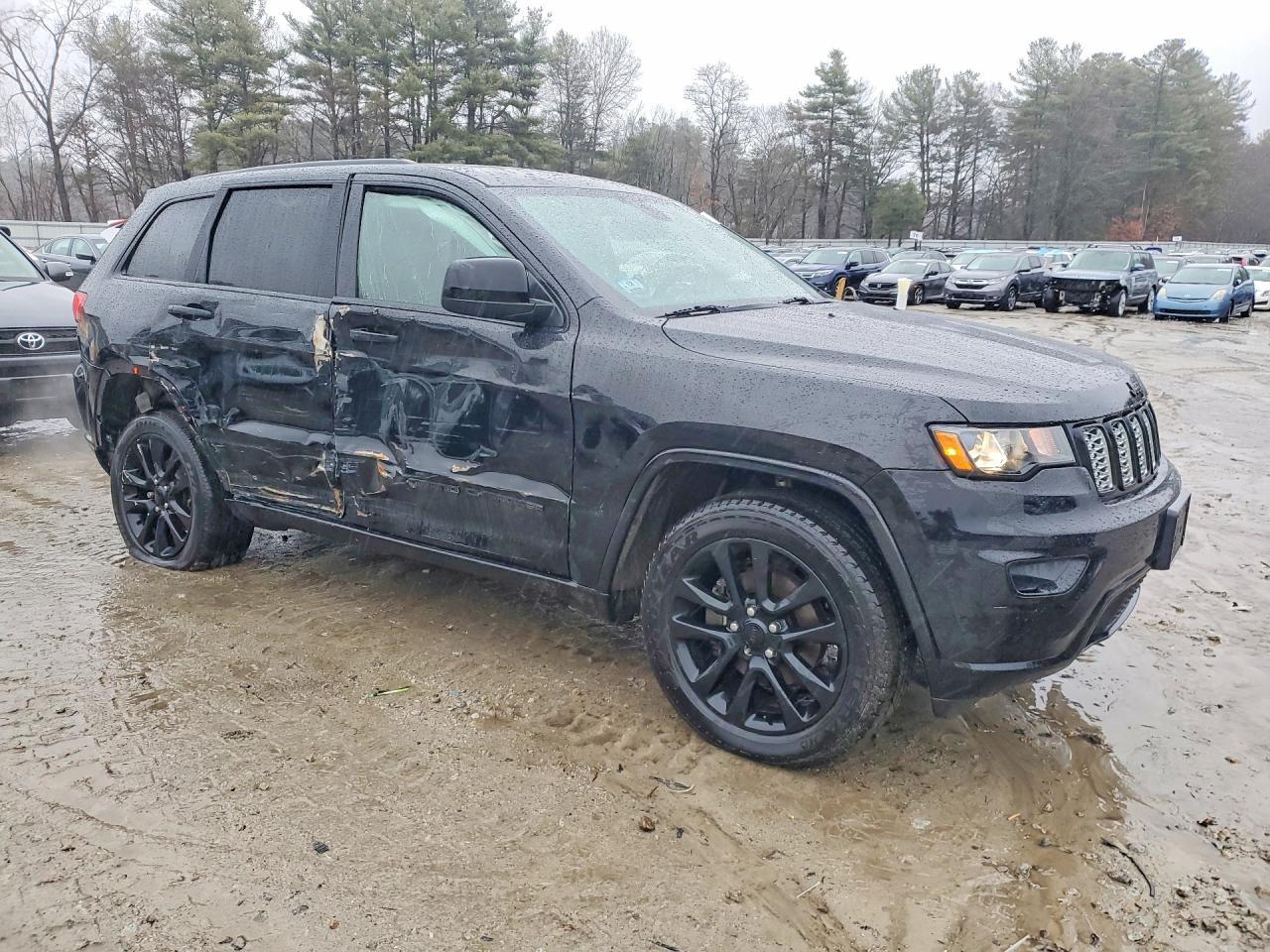 2018 Jeep Grand Cherokee Laredo - Фото 4