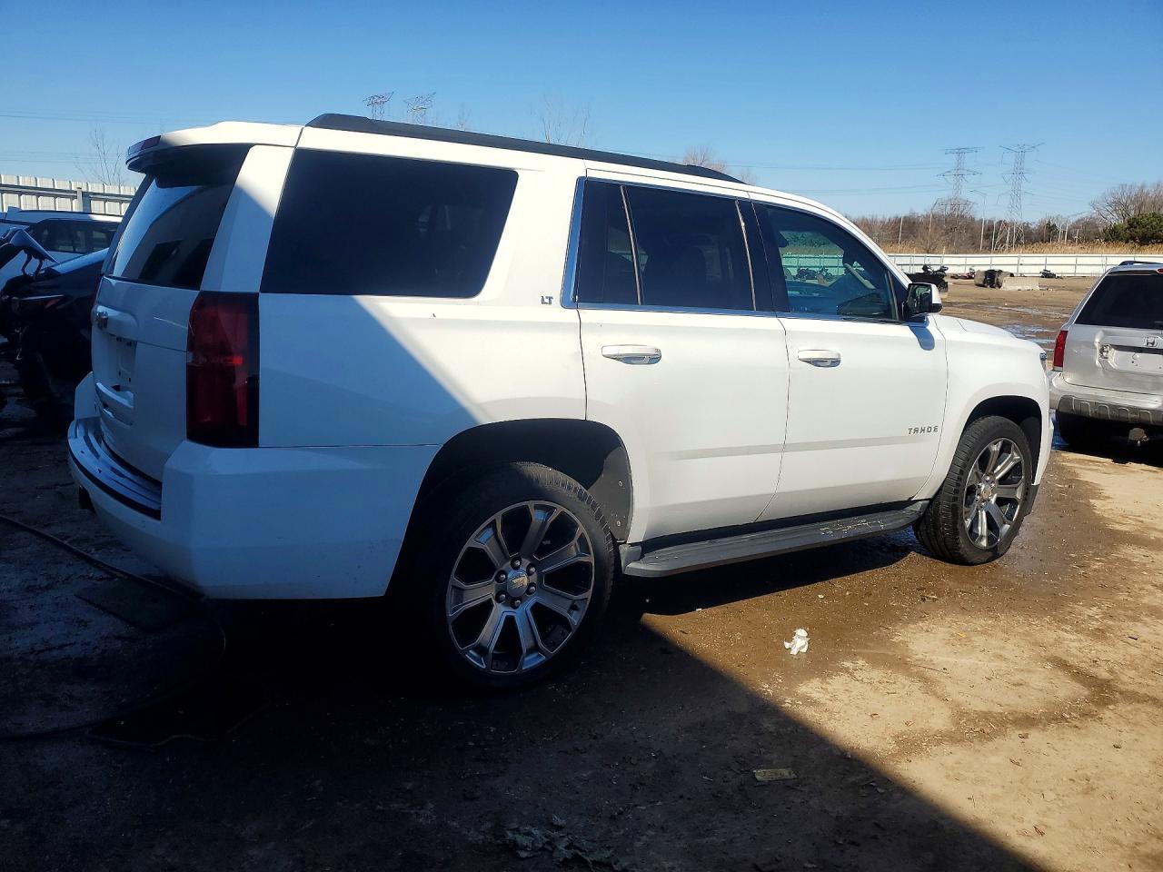 2017 Chevrolet Tahoe K1500 Lt - Image 3