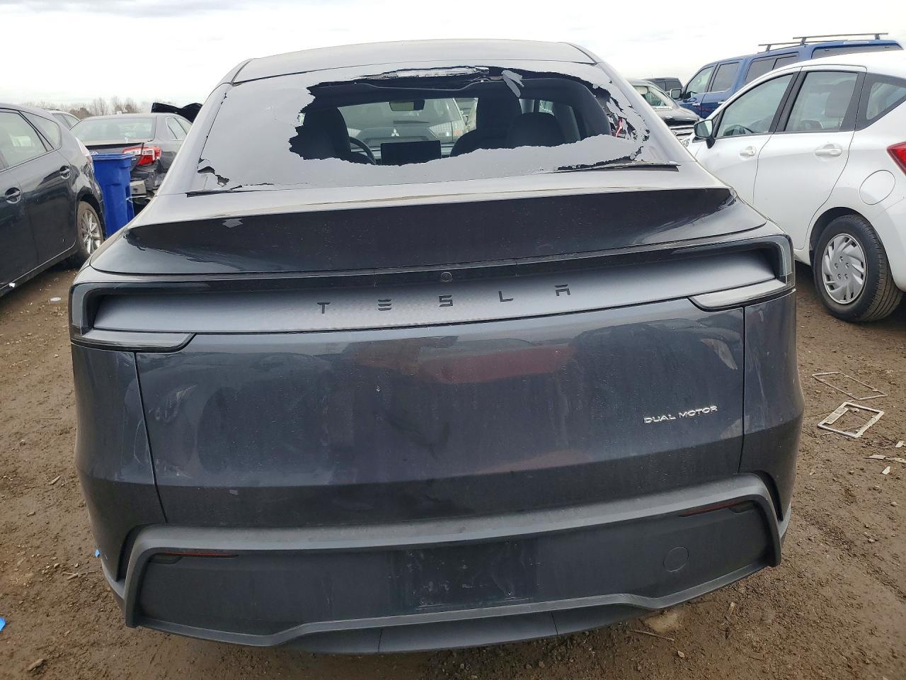 2026 Tesla Model Y - Image 6