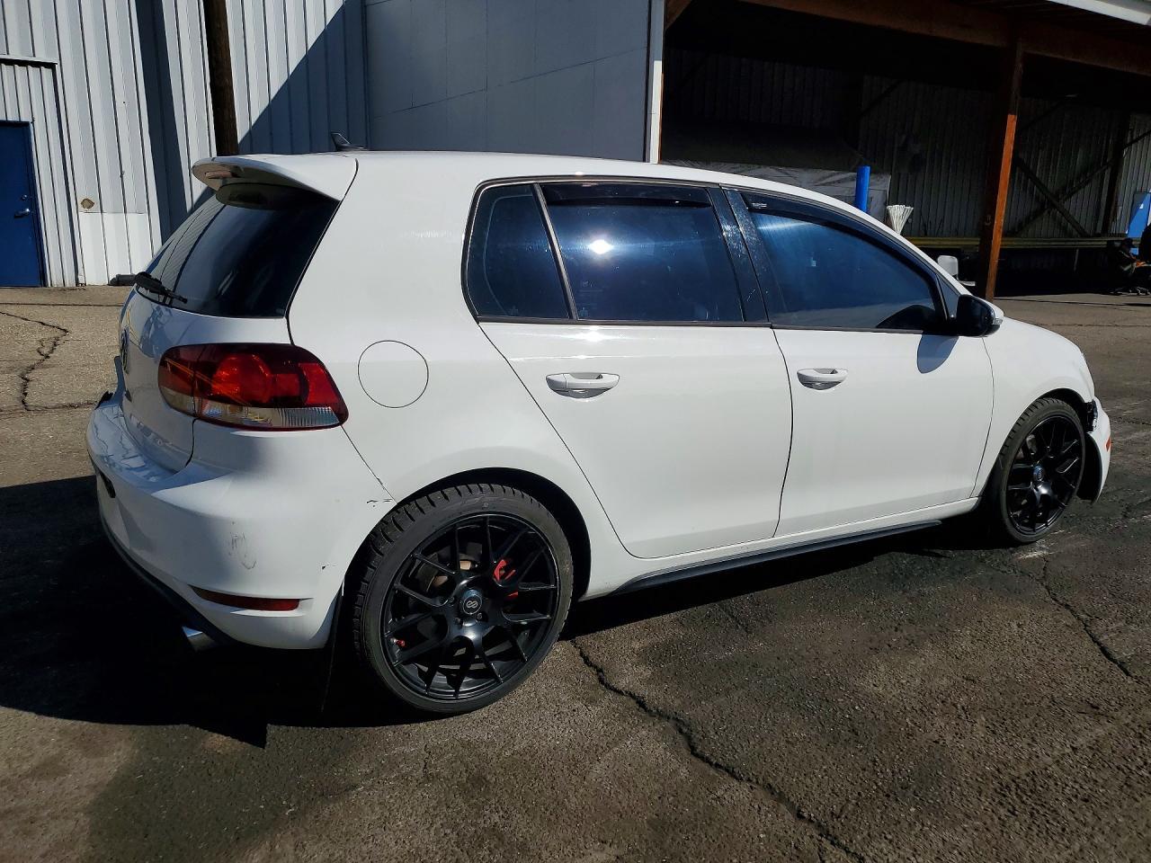 2010 Volkswagen Gti - Image 3