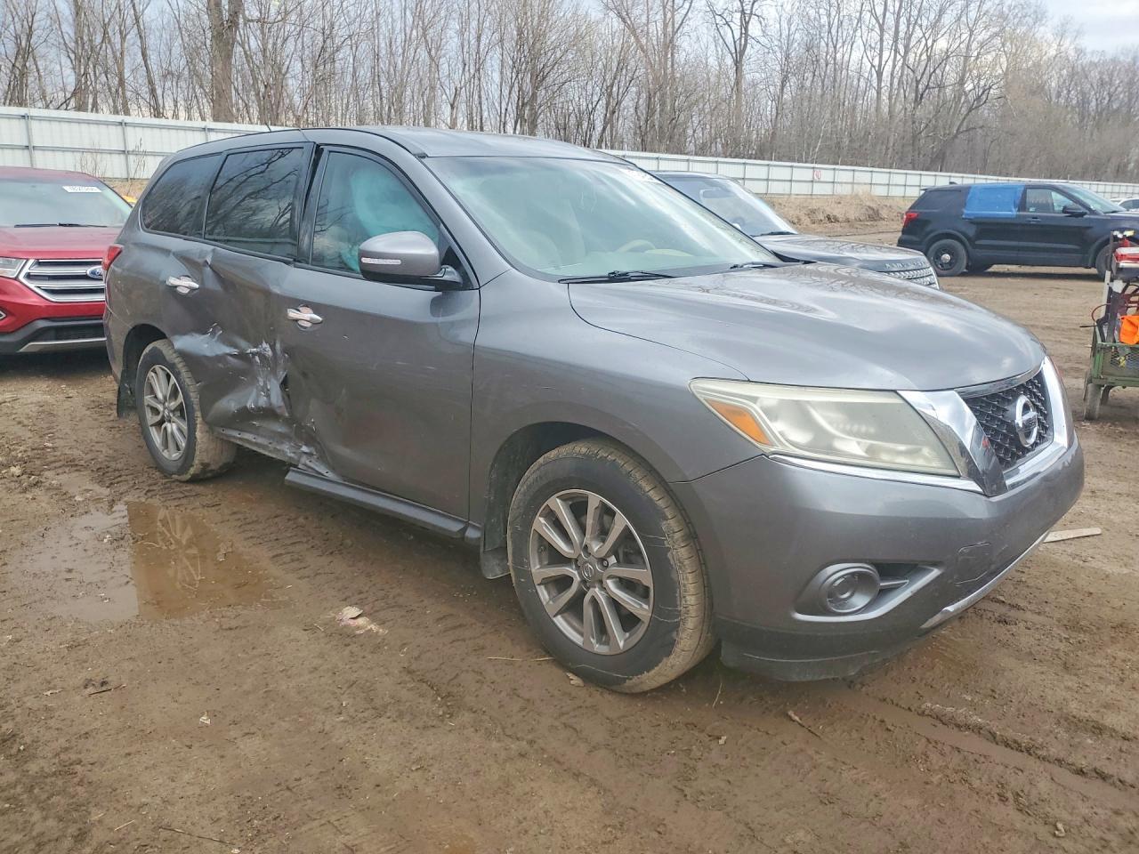 2015 Nissan Pathfinder S - Фото 4