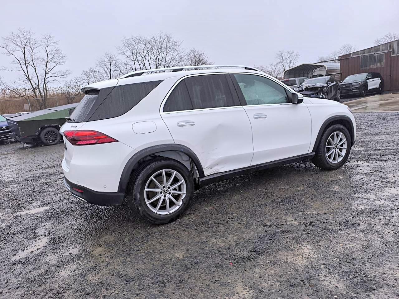 2024 Mercedes-Benz Gle 450E 4Matic - Image 4