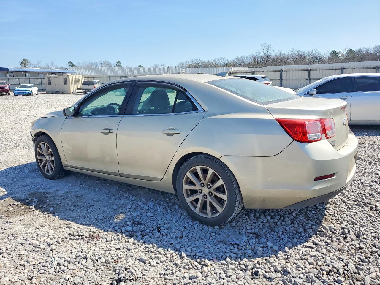 2013 Chevrolet Malibu 2Lt - Фото 2