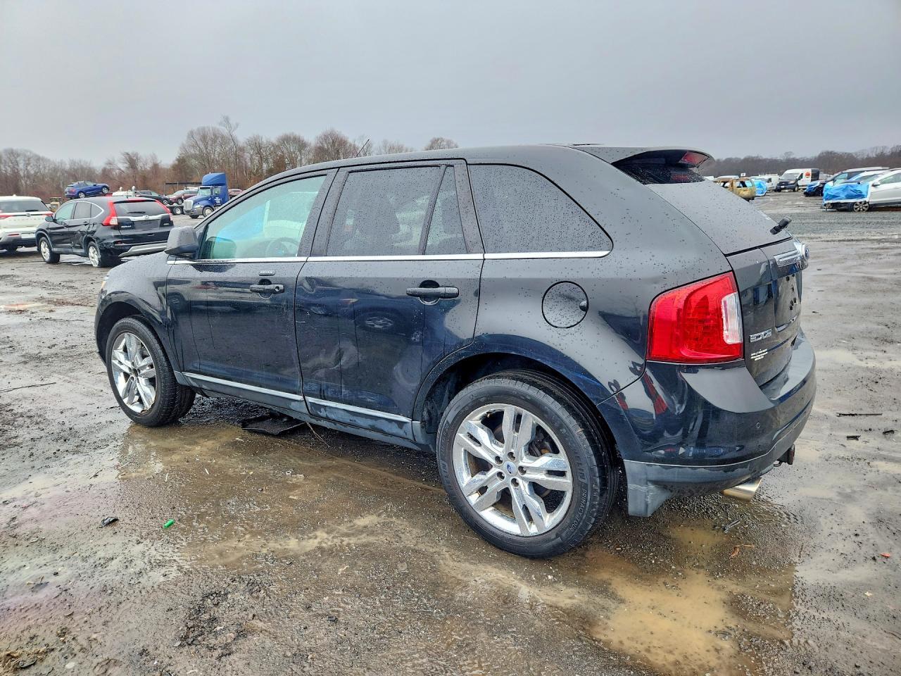 2011 Ford Edge Limited - Image 2