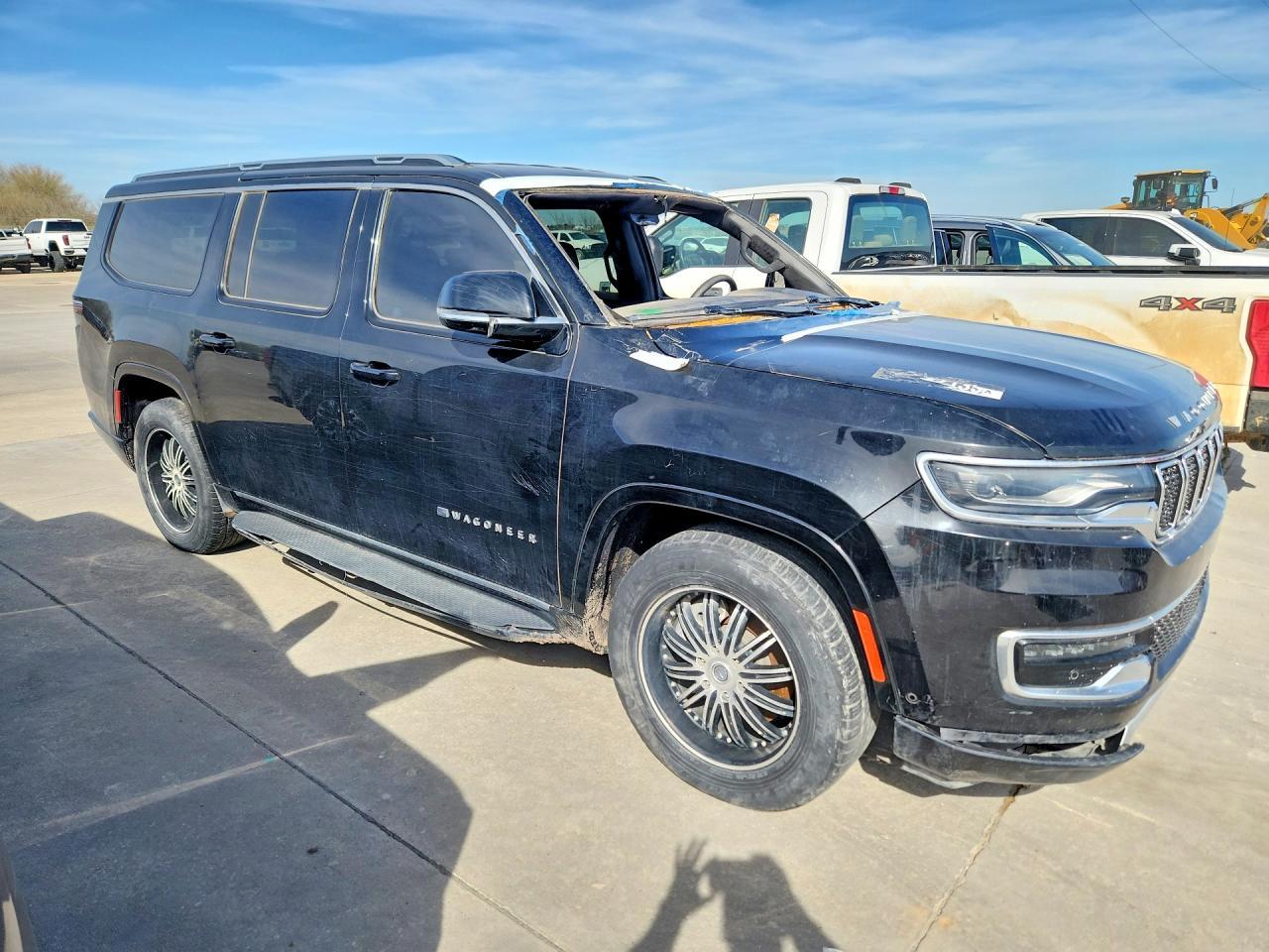 2023 Jeep Wagoneer L Series Ii - Image 4