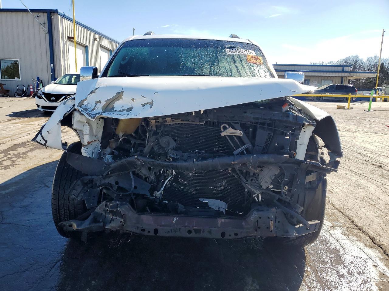 2010 Nissan Armada Se - Фото 5