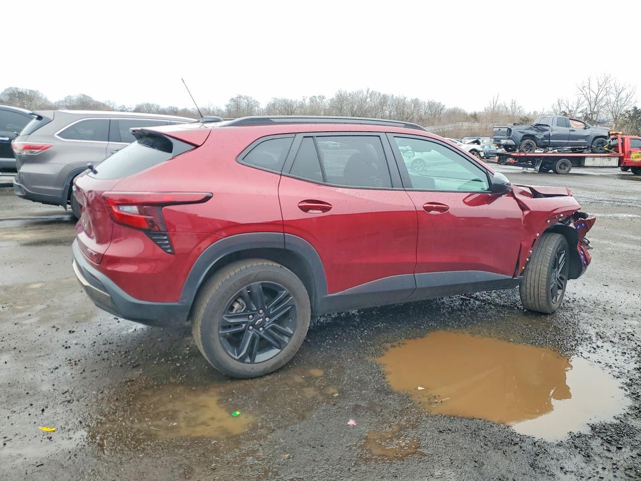 2024 Chevrolet Trax Activ - Image 3