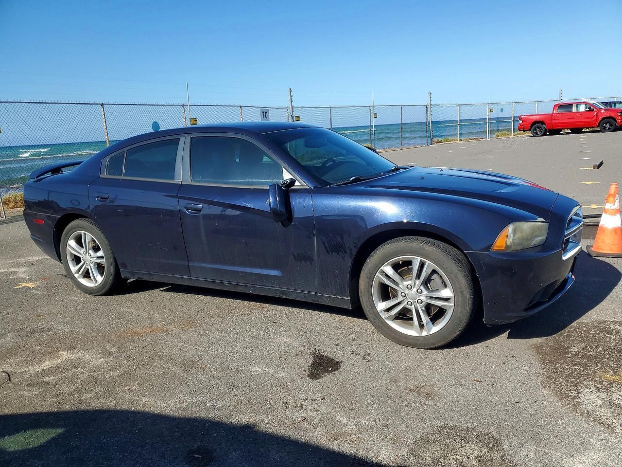 2012 Dodge Charger Sxt - Image 4