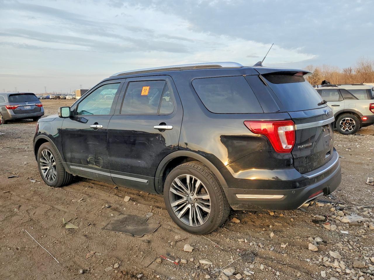 2019 Ford Explorer Platinum - Фото 2