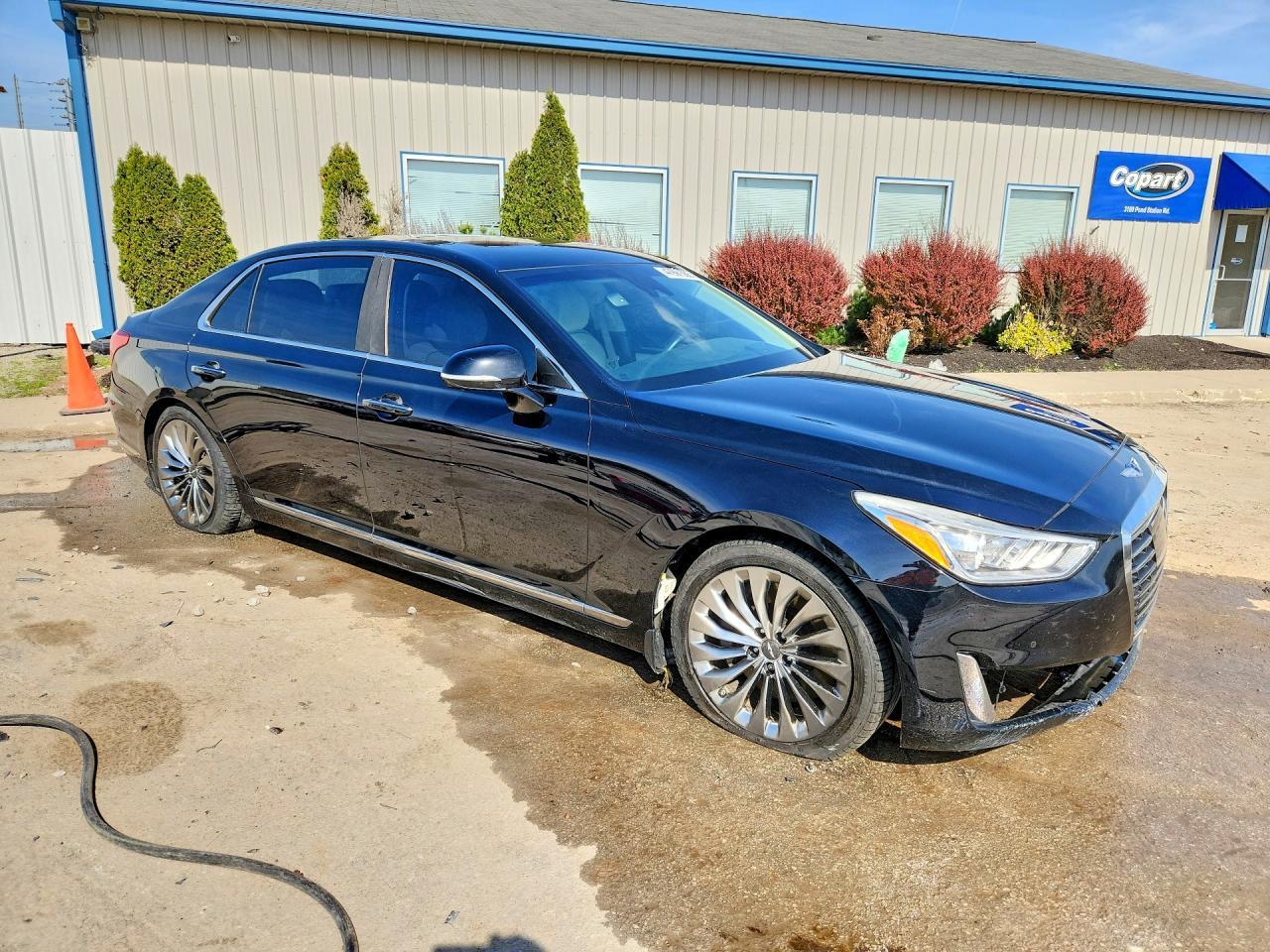 2017 Genesis G90 3.3T Premium - Фото 4