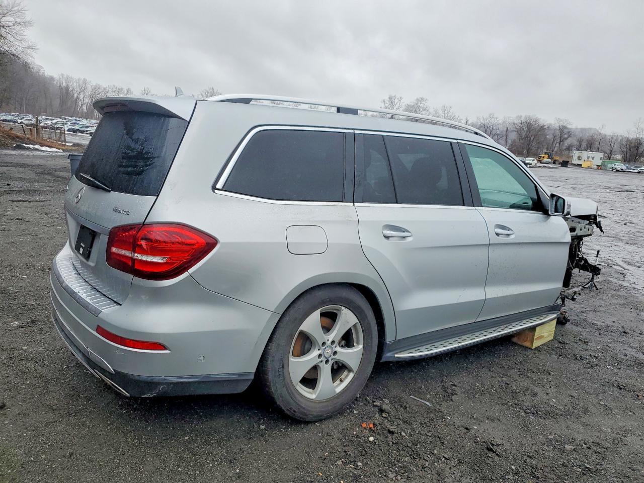 2017 Mercedes-Benz Gls 450 4Matic - Image 3