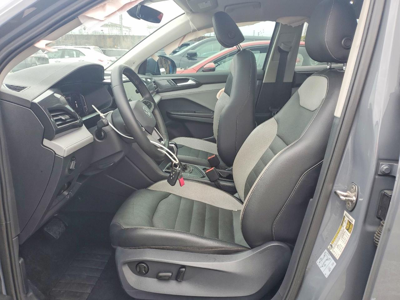 2022 Volkswagen Taos Sel - Фото 7
