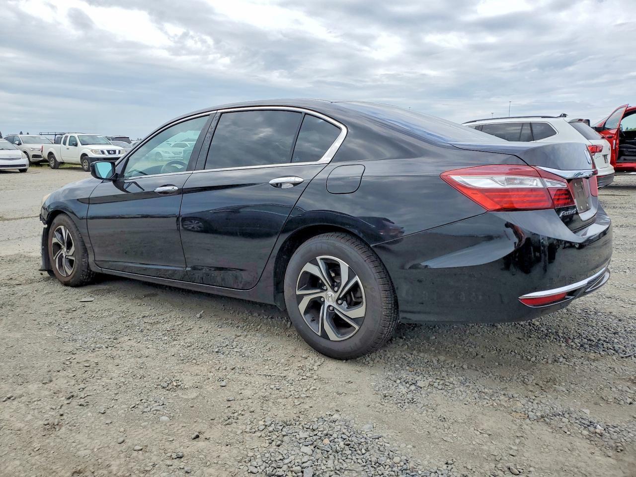 2016 Honda Accord Lx - Фото 2