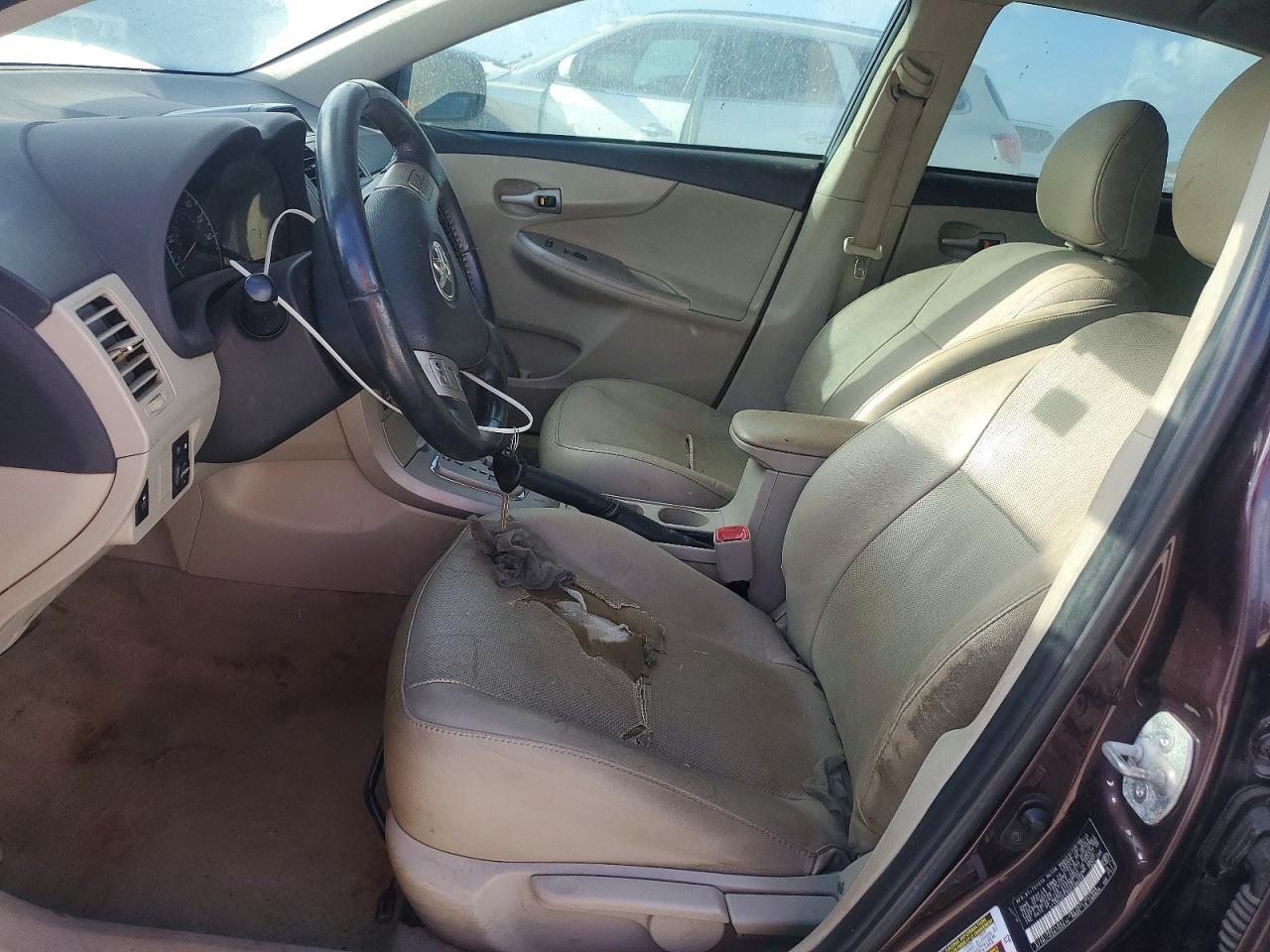 2013 Toyota Corolla Le Special Edition - Фото 7