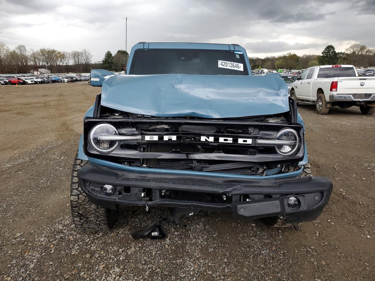 2023 Ford Bronco Base - Фото 5
