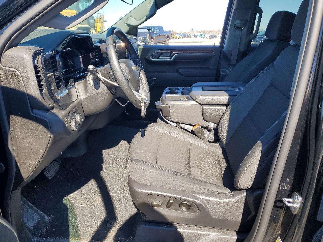 2024 Chevrolet Silverado K1500 Lt-L - Image 7