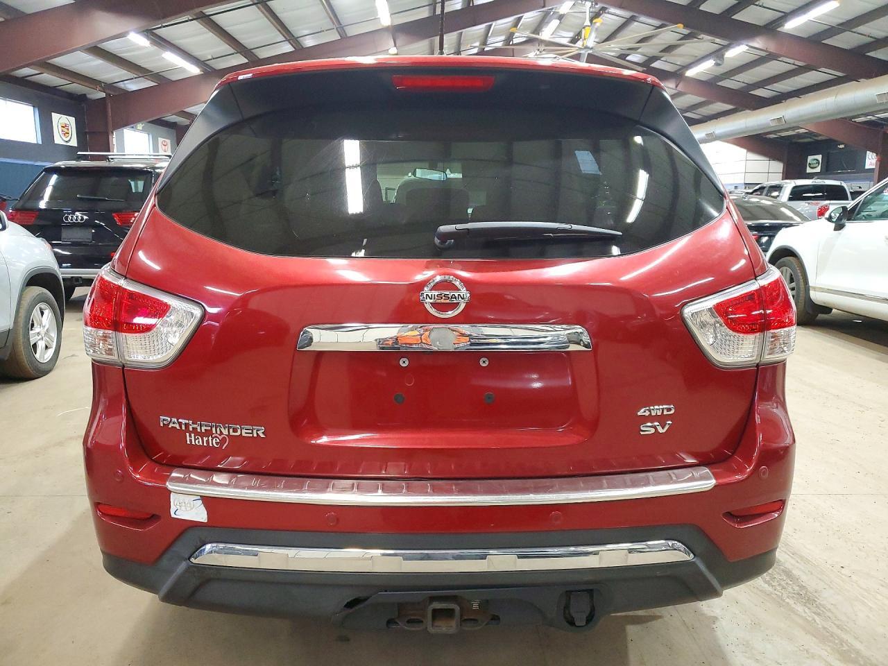 2014 Nissan Pathfinder Sv - Image 6