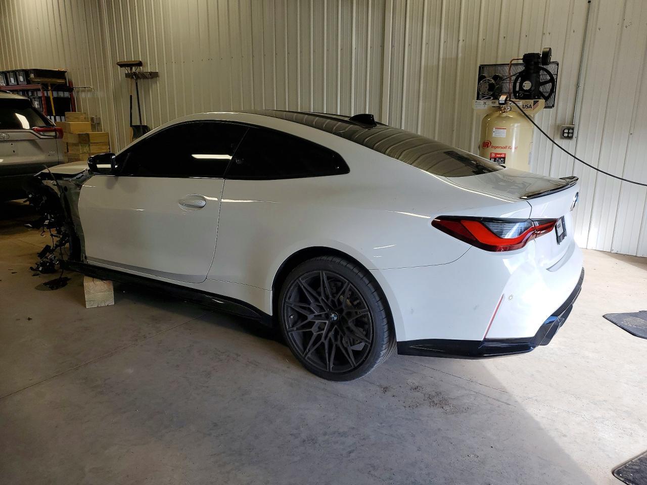 2021 BMW M4 Competition - Фото 2