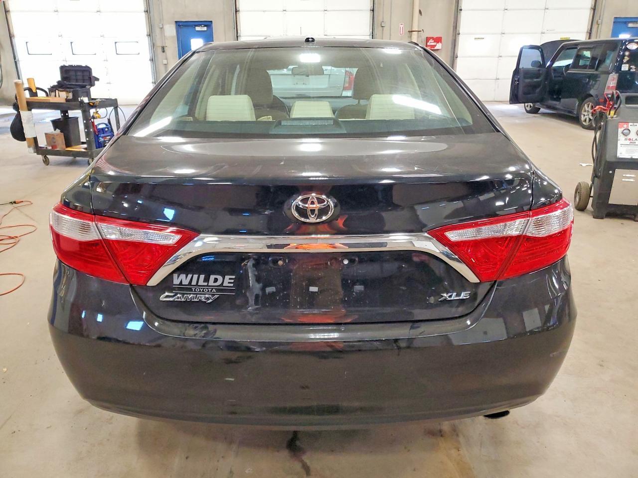2016 Toyota Camry Xle - Фото 6