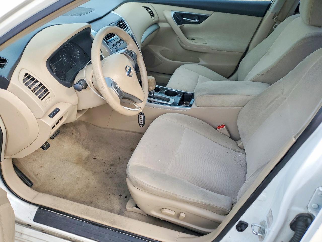 2013 Nissan Altima 2.5 - Фото 7