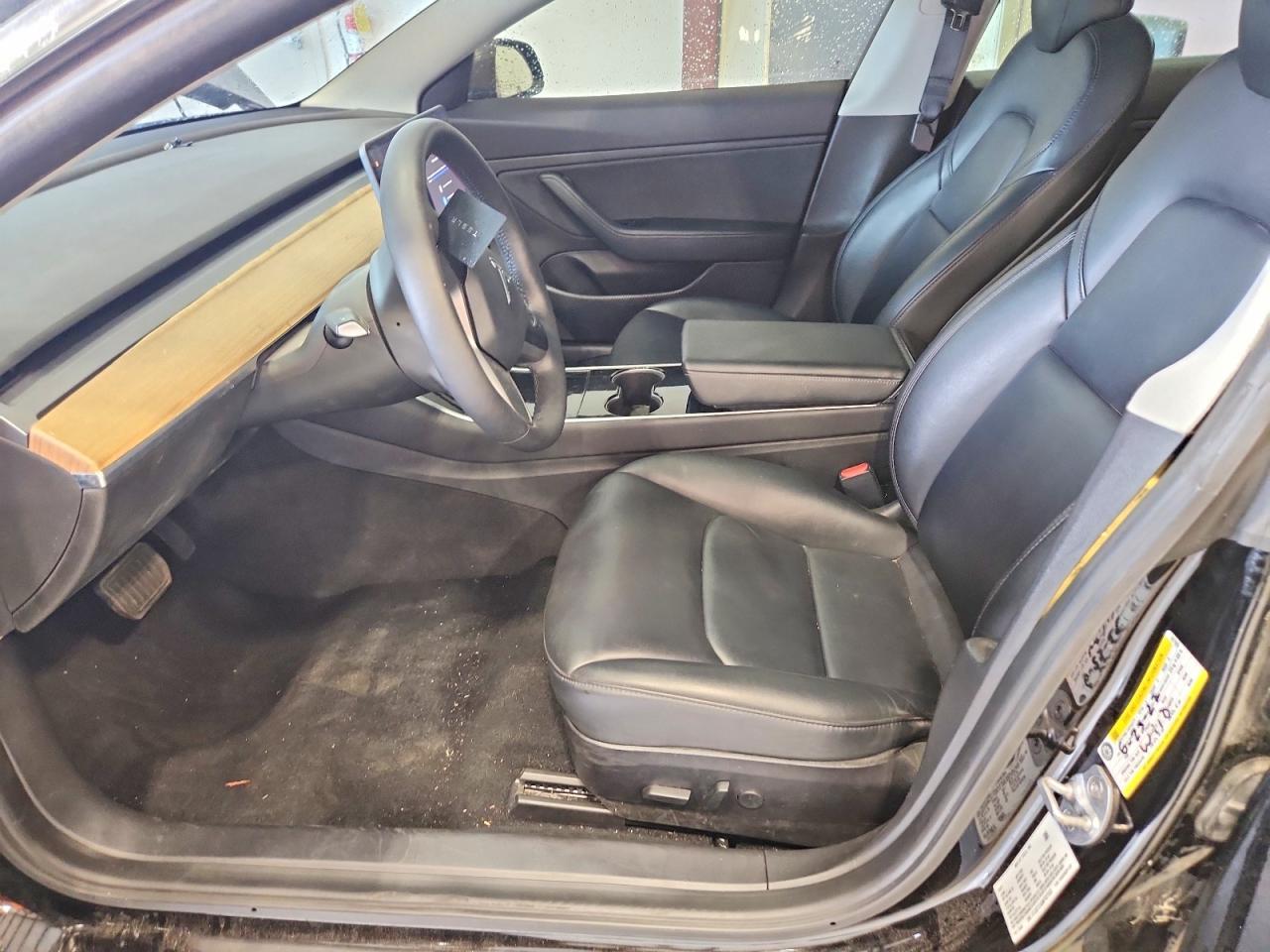 2021 Tesla Model 3 - Image 7