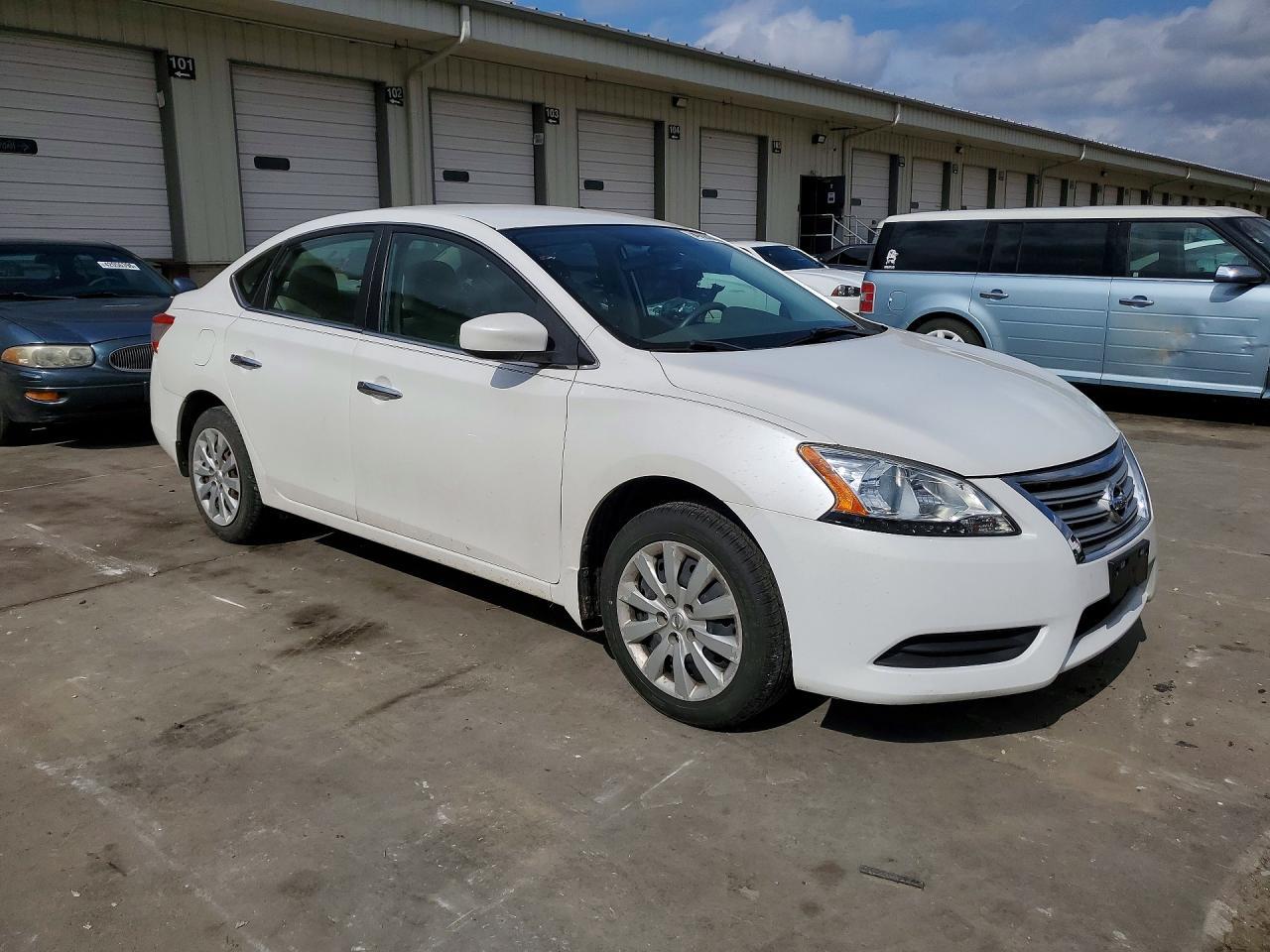 2014 Nissan Sentra S - Image 4