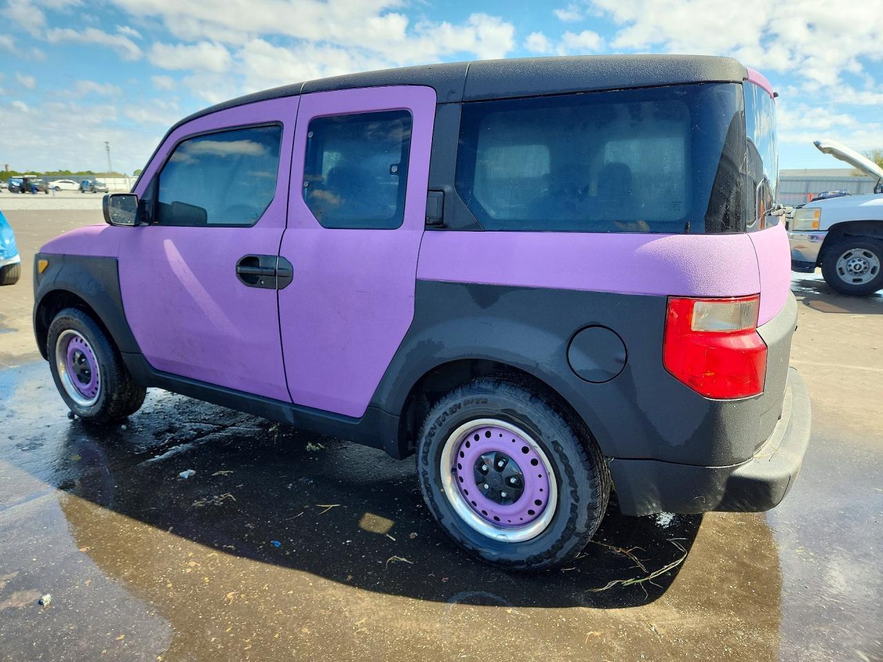 2004 Honda Element Ex - Image 2