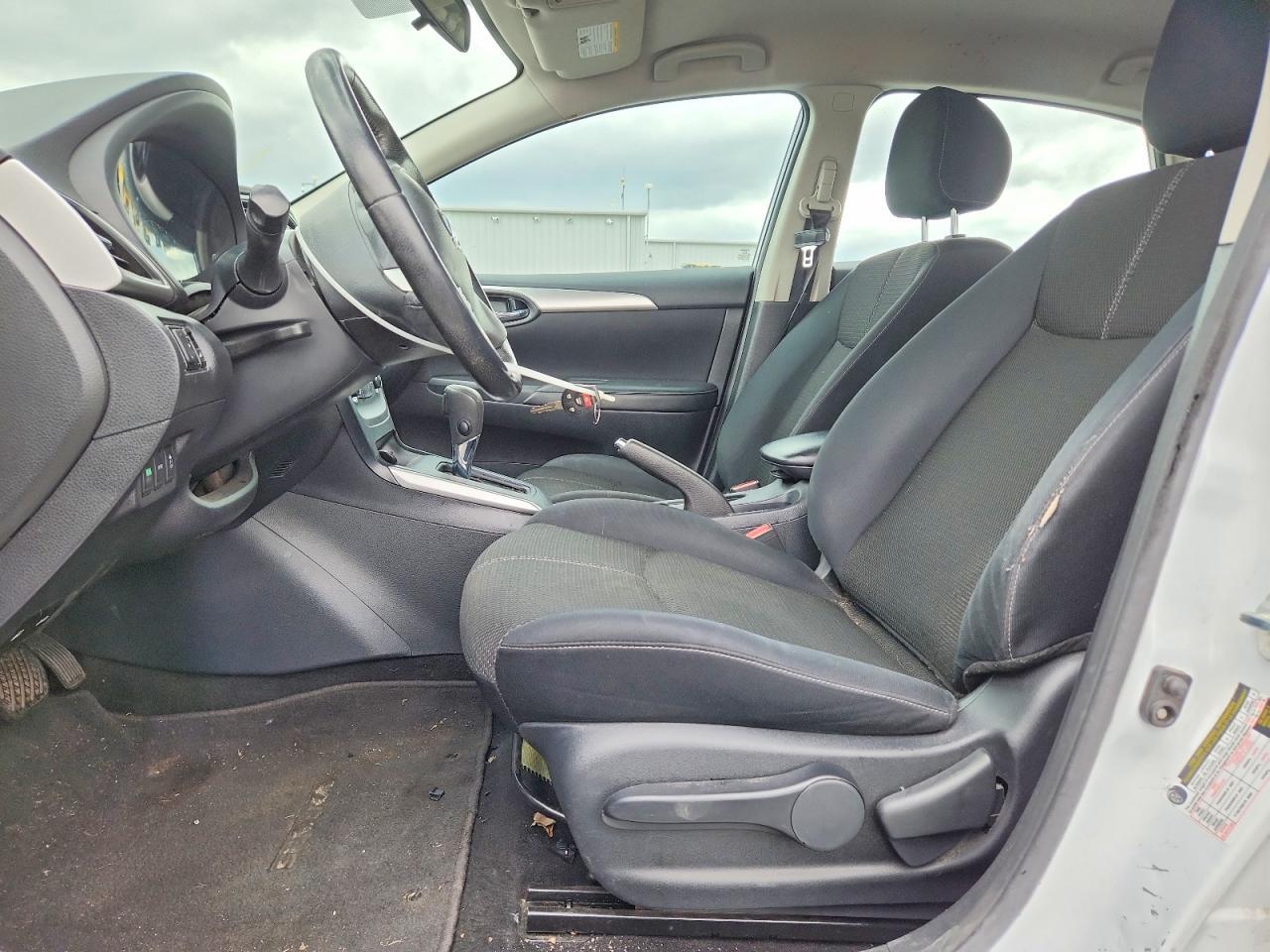 2017 Nissan Sentra S - Image 7
