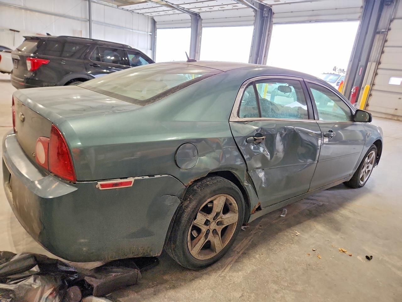 2009 Chevrolet Malibu Ls - Image 3