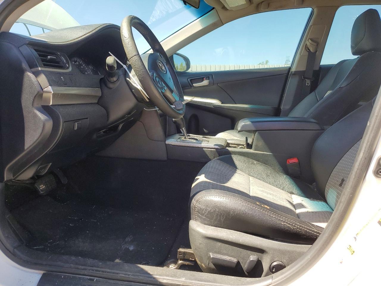 2013 Toyota Camry Se - Image 7