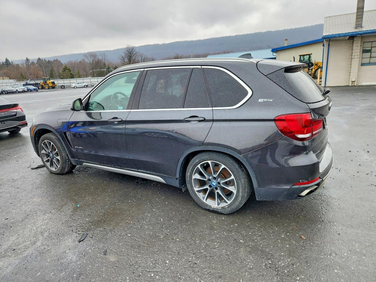 2018 BMW X5 Xdr40E - Image 2